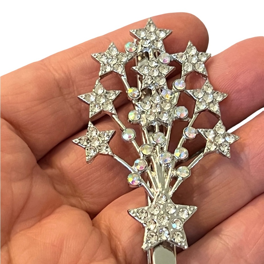 Iridescent Crystal Star Bouquet Hair clip - Silver Tone